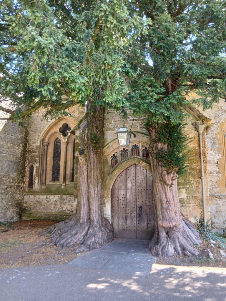 セント・エドワード教会(St Edward’s Church)│コッツウォルズストウオンザウォルド