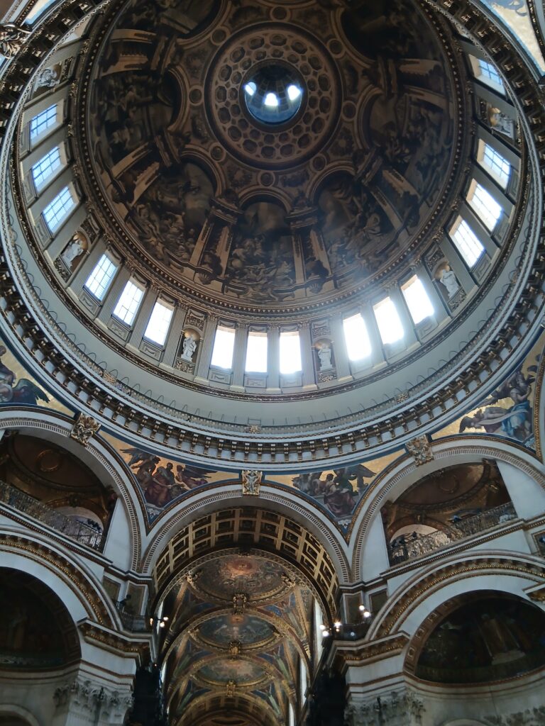 セントポール大聖堂天井
