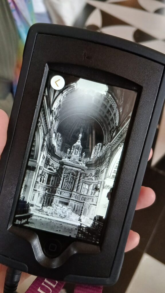 セントポール大聖堂オーディオガイド画面