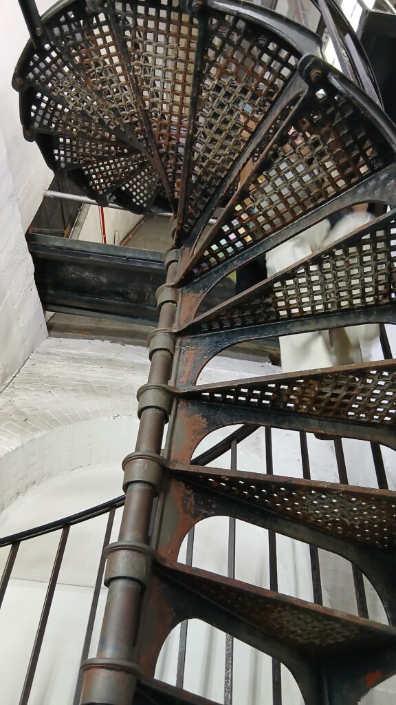 セントポール大聖堂のドームを上がる螺旋階段