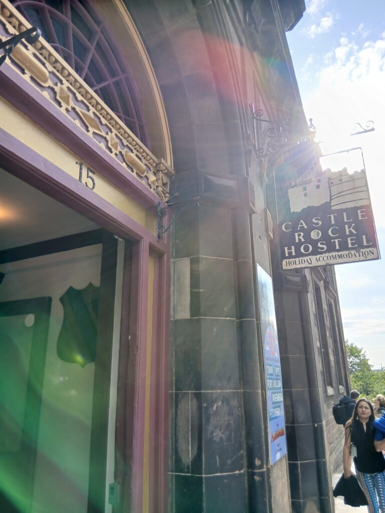 Castle Rock Hostel│エディンバラ城の荷物預け場所になるホテル