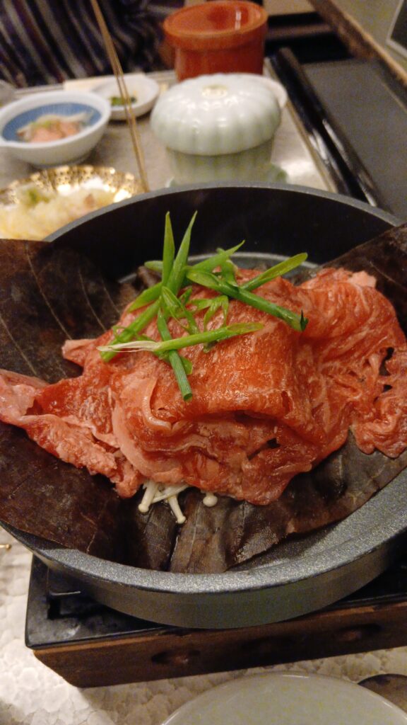 ホテルグリーンパーク津2F津みやびの松阪牛の朴葉焼き